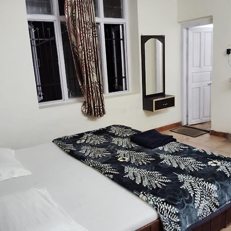 New Gulmarg Manali Hotell Eksteriør bilde